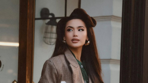 "Да ты огонь!": Акбота Сейтмагамбет появилась в эффектном образе