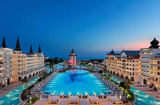 В Турции запретили копировать паспорта туристов: вступили в силу новые правила регистрации в отелях