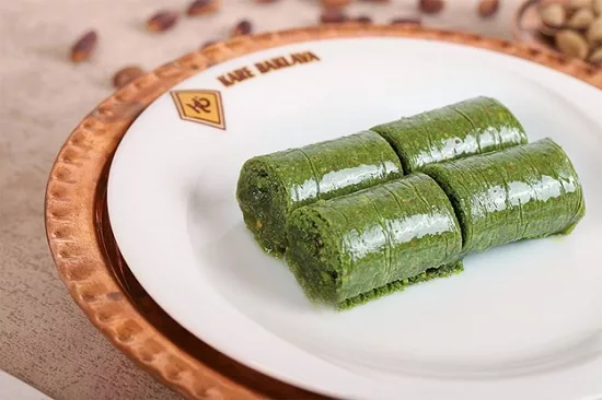 Семь турецких десертов вошли в глобальный рейтинг Taste Atlas: вам точно стоит это попробовать