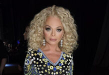 Лариса Долина отказалась съезжать из квартиры Полины Лурье до 30 декабря