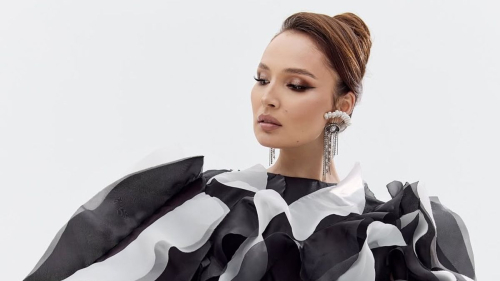 "Ты мое зеркало": Жулдыз Абдукаримова показала подросшую дочь