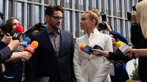 Звезда "Кухни" развелся с актрисой Татьяной Арнтгольц 1 Звезда "Кухни" развелся с актрисой Татьяной Арнтгольц