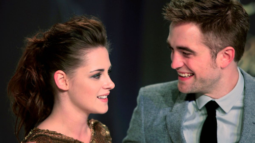 Актриса Кристен Стюарт заявила о намерении переснять знаменитый фильм "Сумерки"