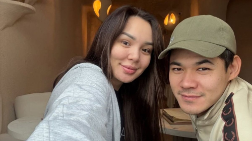 Джуринская и Хизметов отметили новоселье и встретили Новый год в таунхаусе