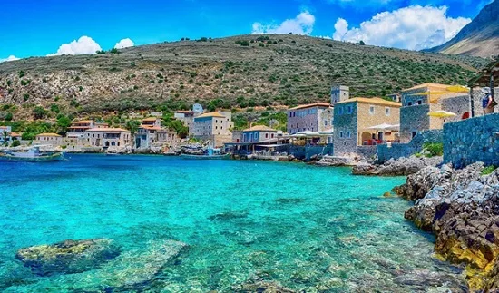 Куда поехать в отпуск этой весной?