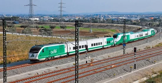 Из-за аварий на железной дороги, туристы путешествующие по Испании, должны сверять курсирование их поездов