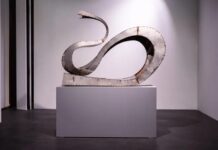 Искусство между рейсами: в аэропорту Стамбула открылась необычная выставка