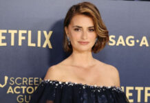 51-летняя Пенелопа Крус снялась в прозрачном наряде для модного журнала