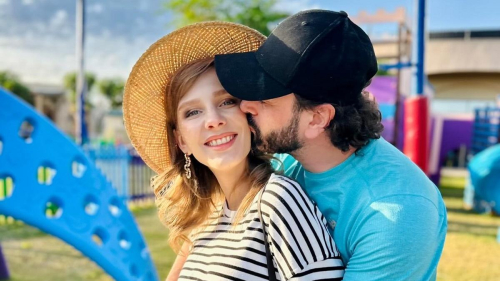 "Чудо какое": Лиза Арзамасова показала, какой сюрприз устроили ее дети звездному отцу