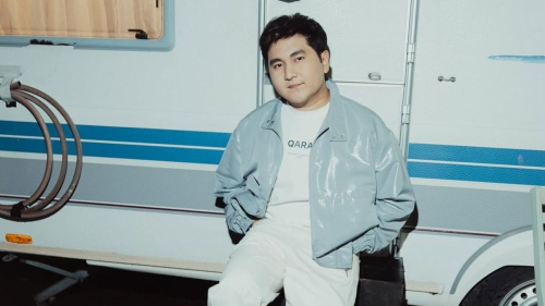 Исполнитель хита "Дарите женщинам цветы" приготовил музыкальный сюрприз фанатам