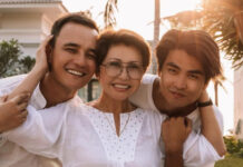 Роза Рымбаева улетела с семьей в Таиланд после фееричного выступления в Алматы