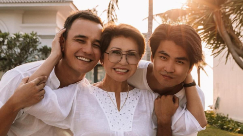 Роза Рымбаева улетела с семьей в Таиланд после фееричного выступления в Алматы