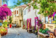 Деревня Алачаты в Турции, ставшая более популярным, чем курортные города