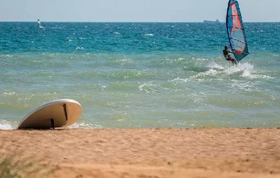 Отдых в Веселовке: спокойствие, природа и тёплая вода