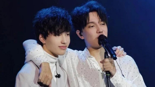 "Так круто!": Димаш и его брат восхитили фанатов музыкальным подарком 1 "Так круто!": Димаш и его брат восхитили фанатов музыкальным подарком