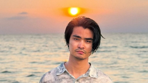 "Такой брутальный": сменивший имидж Мади Рымбаев стал новым крашем Казнета