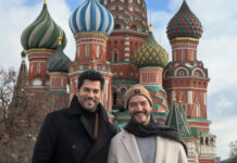 Бурак Озчивит показал фото из Москвы