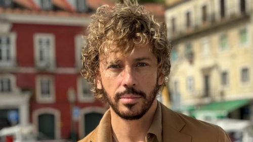 "Его прайм настал": 49-летний Галкин поделился фото из Лиссабона и украл сердца фанаток 1 "Его прайм настал": 49-летний Галкин поделился фото из Лиссабона и украл сердца фанаток