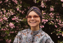 Жена Петросяна улетела в Китай и насладилась цветением сакуры