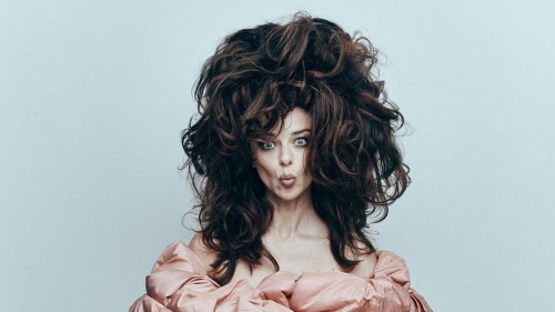 Звезду сериала "Бедная Настя" в неожиданном образе запечатлел фотограф из Казахстана