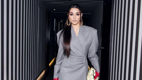 Звезду сериала "Постучись в мою дверь" Ханде Эрчел объявили в розыск в Турции 1 Звезду сериала "Постучись в мою дверь" Ханде Эрчел объявили в розыск в Турции