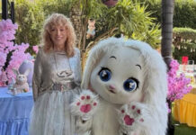 76-летняя Пугачева запечатлелась в короткой пышной юбке