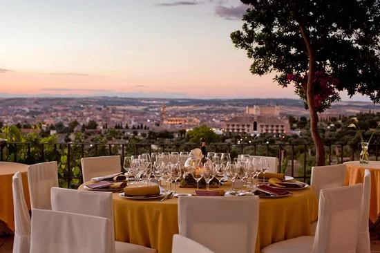 В Испании планируют закрывать открытые террасы в летнее время