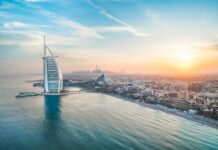 В Дубае приостановил работу самый известный отель в стране! отель Burj Al Arab