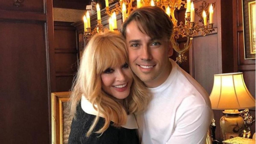 Галкин показал, с кем Алла Пугачева отметила 77-летие