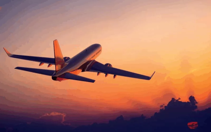 Цены на авиабилеты начинают стремительно расти по всему миру! 1 Самолет на фоне заката