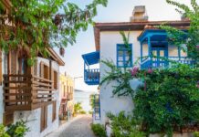 Город с пляжем неподалеку, которые стоят вашего внимания! Турецкий курорт Каш