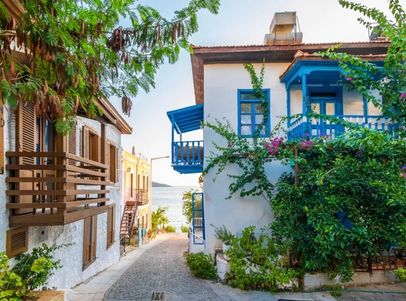 Город с пляжем неподалеку, которые стоят вашего внимания! 1 Турецкий курорт Каш