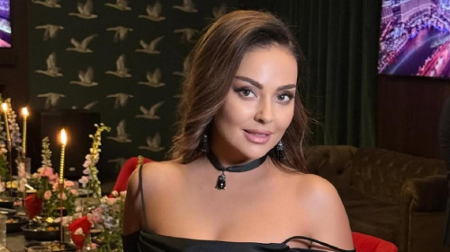 "Красоту ничем не испортишь": Майя Бекбаева показала свои забавные фото