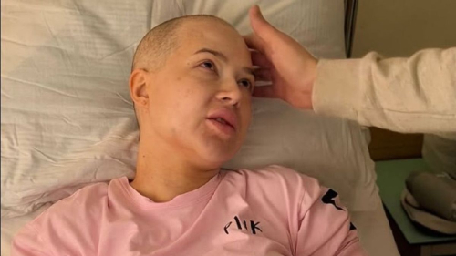 "Лере совсем плохо": друг блогера Лерчек поделился кадрами из больницы 1 "Лере совсем плохо": друг блогера Лерчек поделился кадрами из больницы