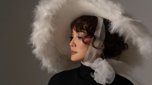 Ляйля Султанкызы появилась в изящном образе и впечатлила пользователей Казнета