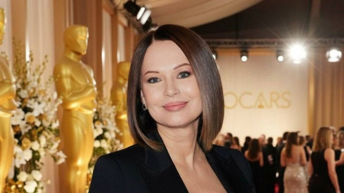 "Называю его любимым": экс-супруга Сергея Безрукова заинтриговала фото с мужчиной 1 "Называю его любимым": экс-супруга Сергея Безрукова заинтриговала фото с мужчиной