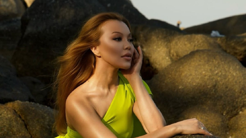 "Жара": звезда сериала "Рауза" появилась в эффектном образе