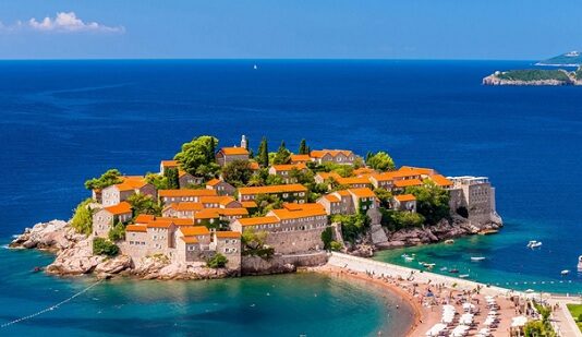 В Черногории вновь планируют открыть Aman Sveti Stefan
