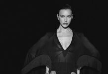 «Женщина-мечта»: Ирина Шейк поделилась фото в пикантном образе