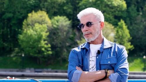 "Отжимаюсь столько раз, сколько мне лет": 75-летний Газманов похвастался физической формой 1 "Отжимаюсь столько раз, сколько мне лет": 75-летний Газманов похвастался физической формой
