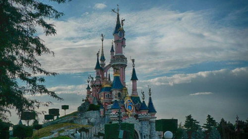 Бывший глава Disney Боб Чапек выпустит мемуары о тридцати годах работы в компании и громком увольнении 1 Бывший глава Disney Боб Чапек выпустит мемуары о тридцати годах работы в компании и громком увольнении
