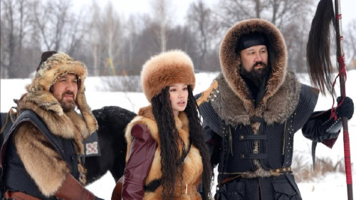 "Для музыки нет расстояний": участники группы Ay Yola выступили на Северном полюсе 1 "Для музыки нет расстояний": участники группы Ay Yola выступили на Северном полюсе