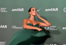 Мадлен появилась на гала-вечере amfAR в Венеции после того, как у нее украли чемодан