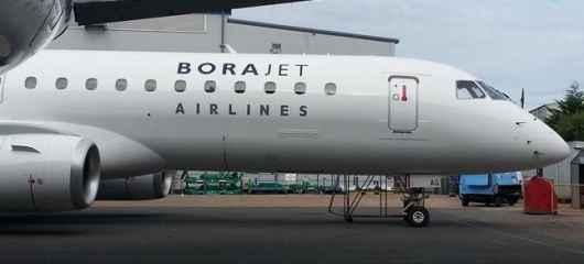 лайнер Embraer E195 компании Borajet