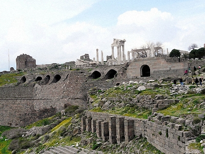 античный акрополис в пергаме