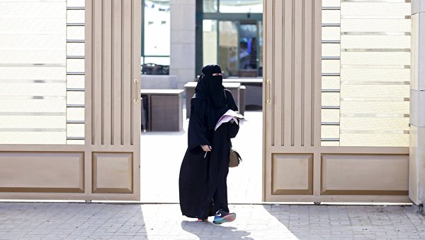 Женщина на муниципальных выборах в Саудовской Аравии