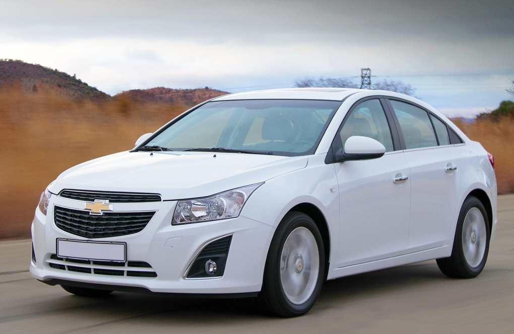 Chevrolet назвал стоимость нового седана Cruze
