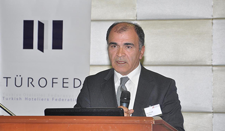 Председатель турецкой Федерации владельцев отелей Осман Айик