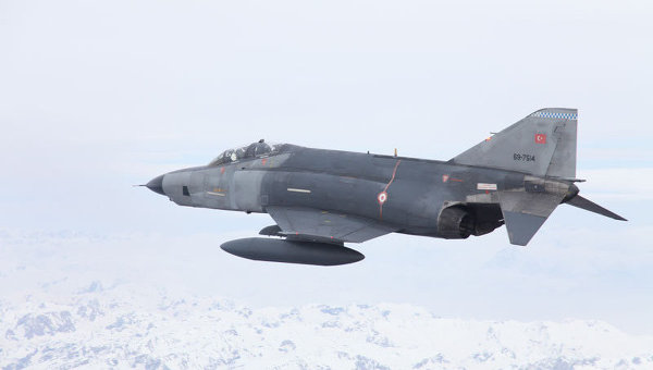 Авария с F-4 произошла по вине пилота — Минобороны Турции