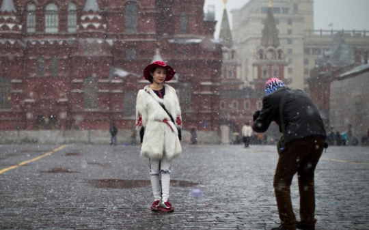 китайские туристы в москве